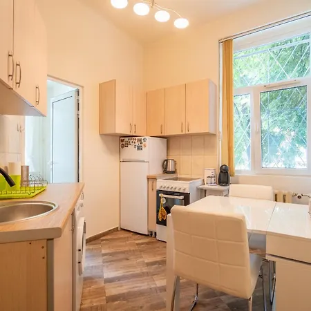 The Right Choice 21 Apartment