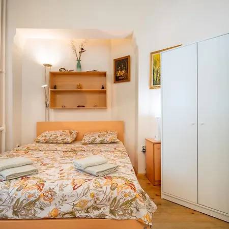 The Right Choice 21 Apartment Sofia