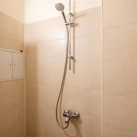The Right Choice 21 Apartment *